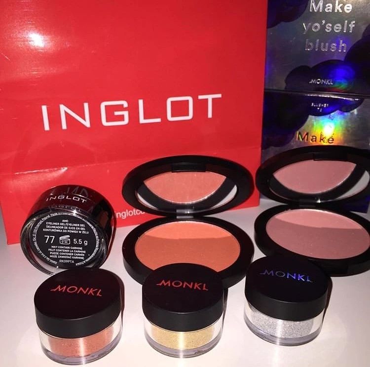 故宫口红出面膜,故宫推出的口红