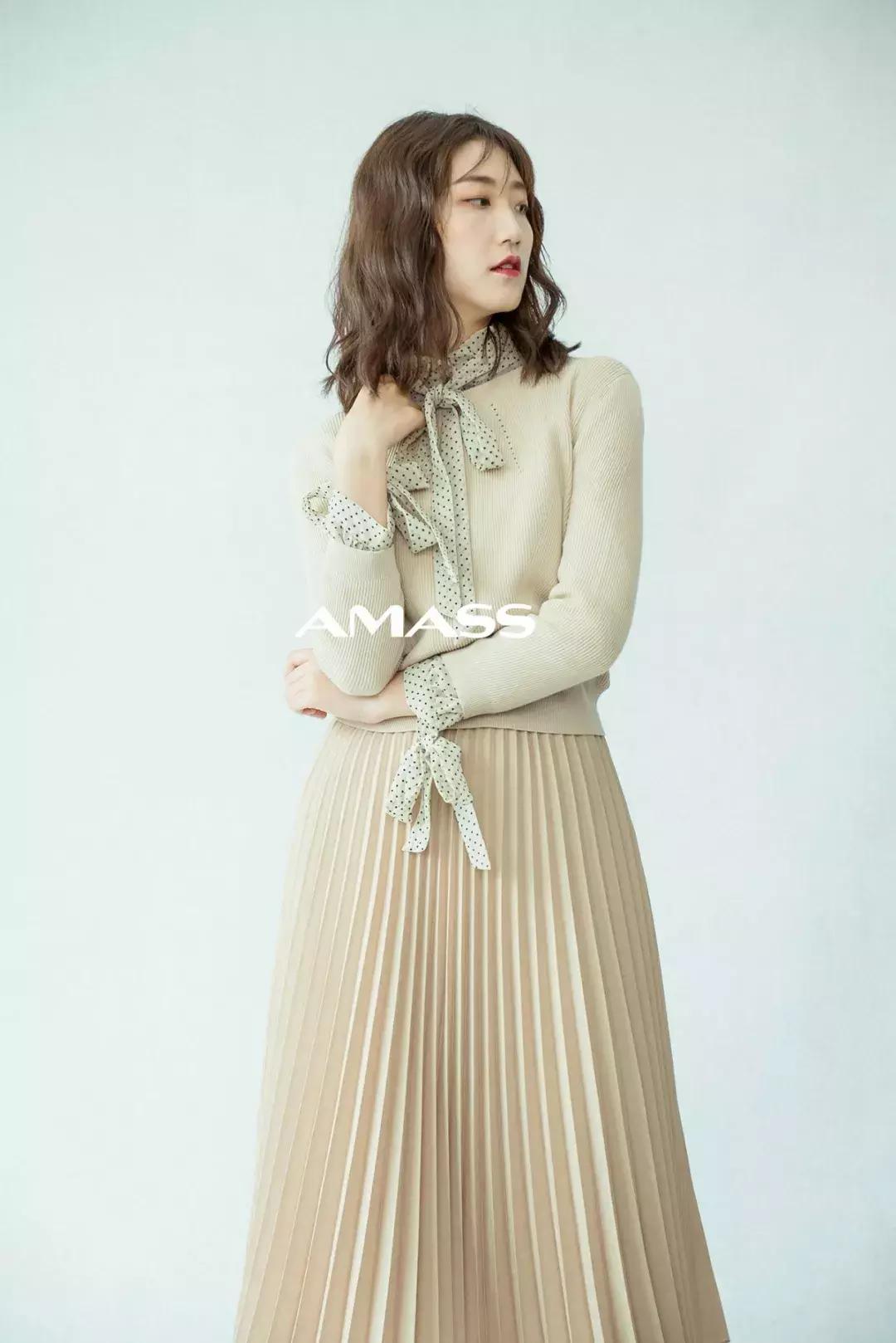 导购变明星,导购变脸