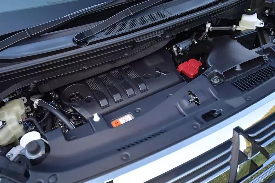 三菱得利卡d5用车感受,日本四驱三菱得利卡最新款