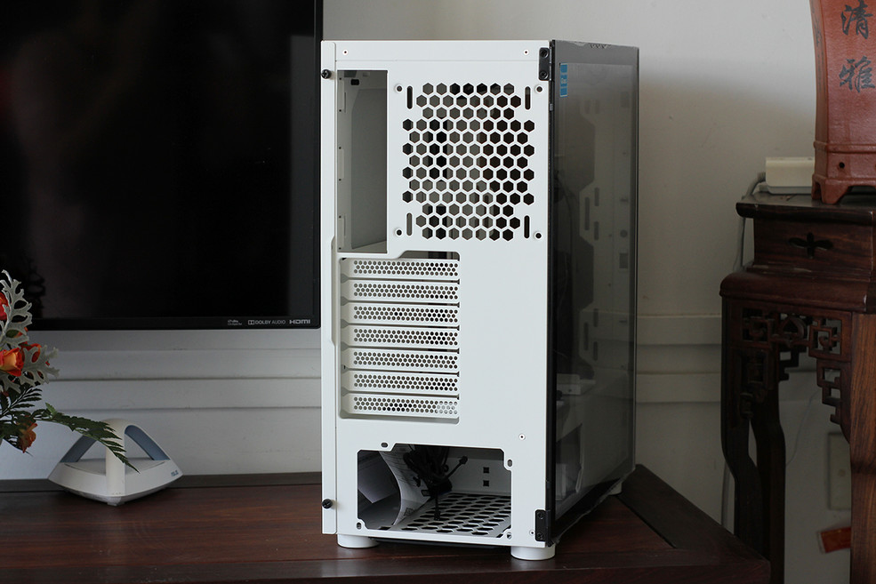 麻雀虽小，用“料”十足——Tt（Thermaltake）挑战者H3机箱体验