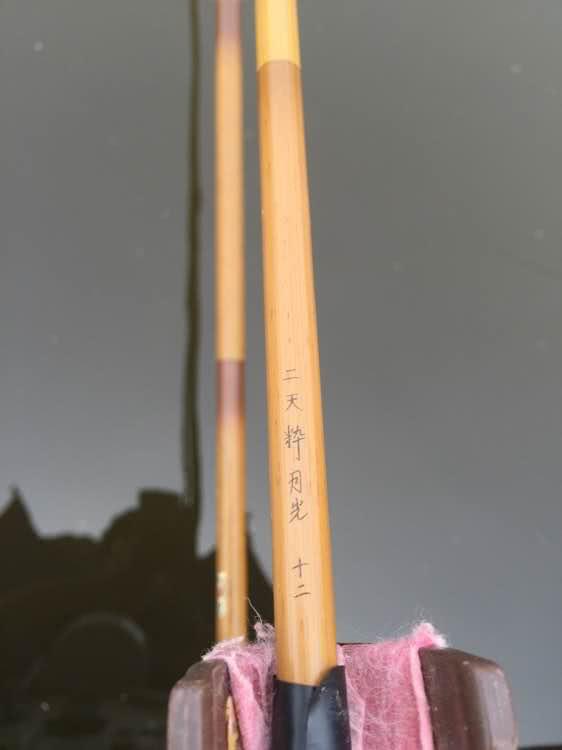 收藏过的钓鱼视频,几十年前的鱼竿钓鱼