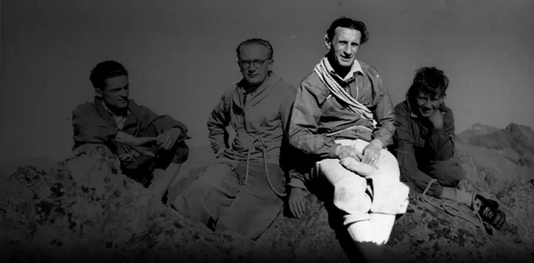 什么是v底鞋底,v底标志鞋底