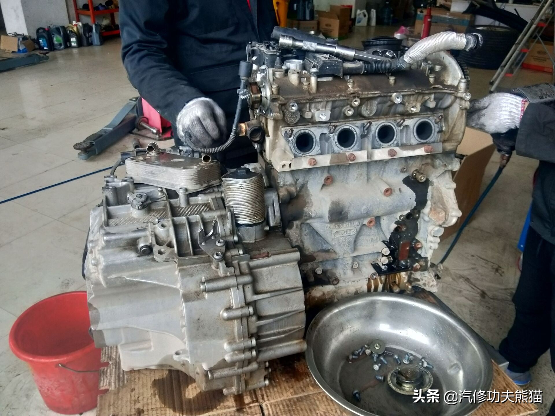 奥迪q3治理烧机油,奥迪q3烧机油多少公里正常