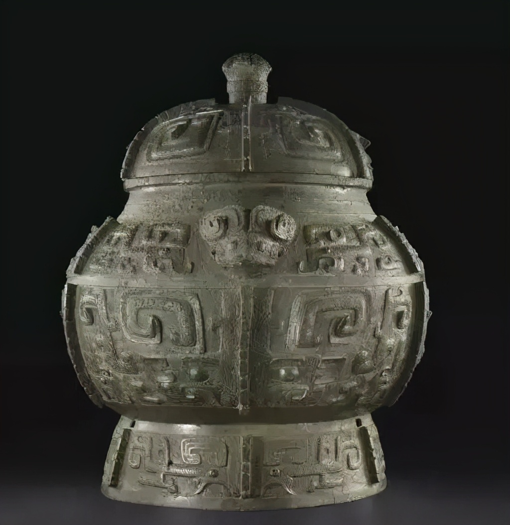 商晚期青铜器龙形觥图文,商代鸟兽纹觥