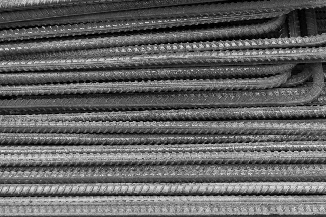 建房钢筋铁锈需要处理吗,生锈钢筋浇筑混凝土会继续生锈吗