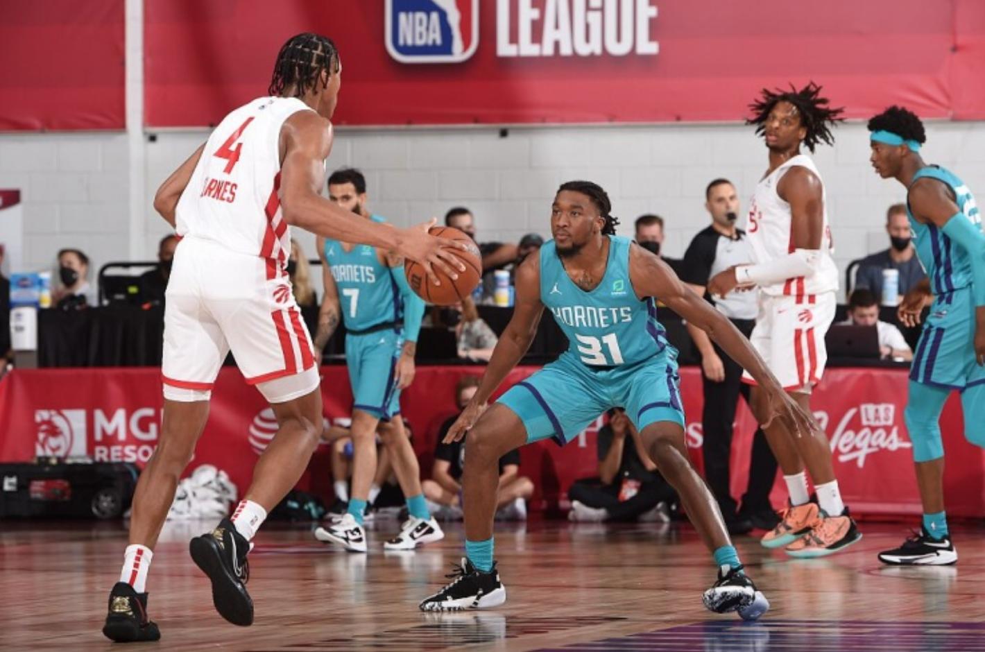 领先二十分被绝杀nba,剩0.2秒篮球绝杀nba