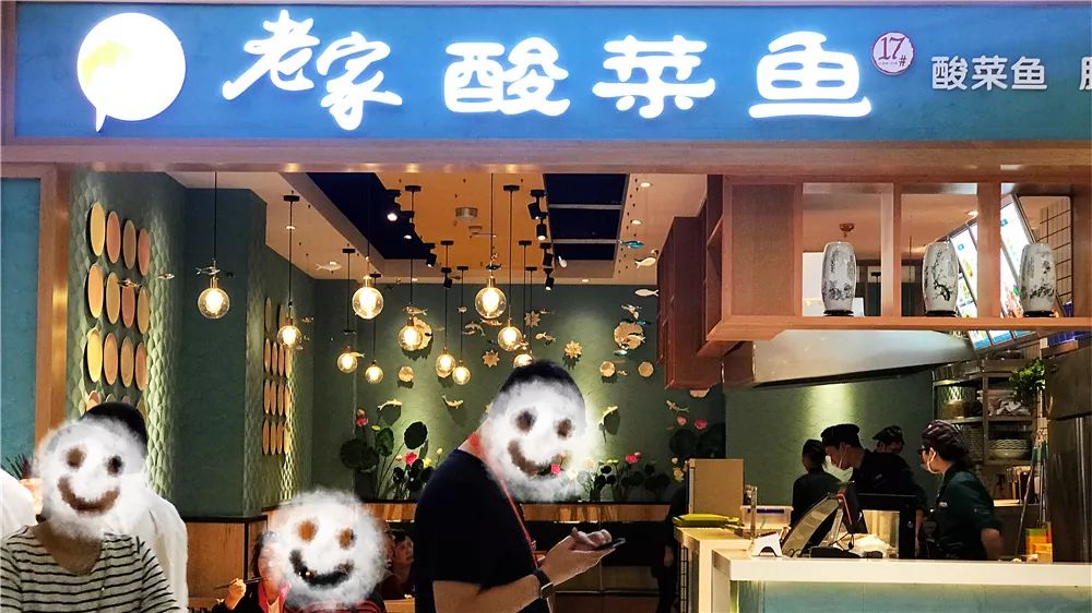 四环外开了家盒马，整个剑南大道的人都去凑热闹了