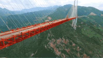 川藏铁路不利自然条件,为什么川藏铁路修建难度大