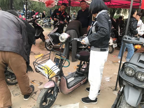 郑州最新电动车上牌,郑州新国标电动车上牌最新消息