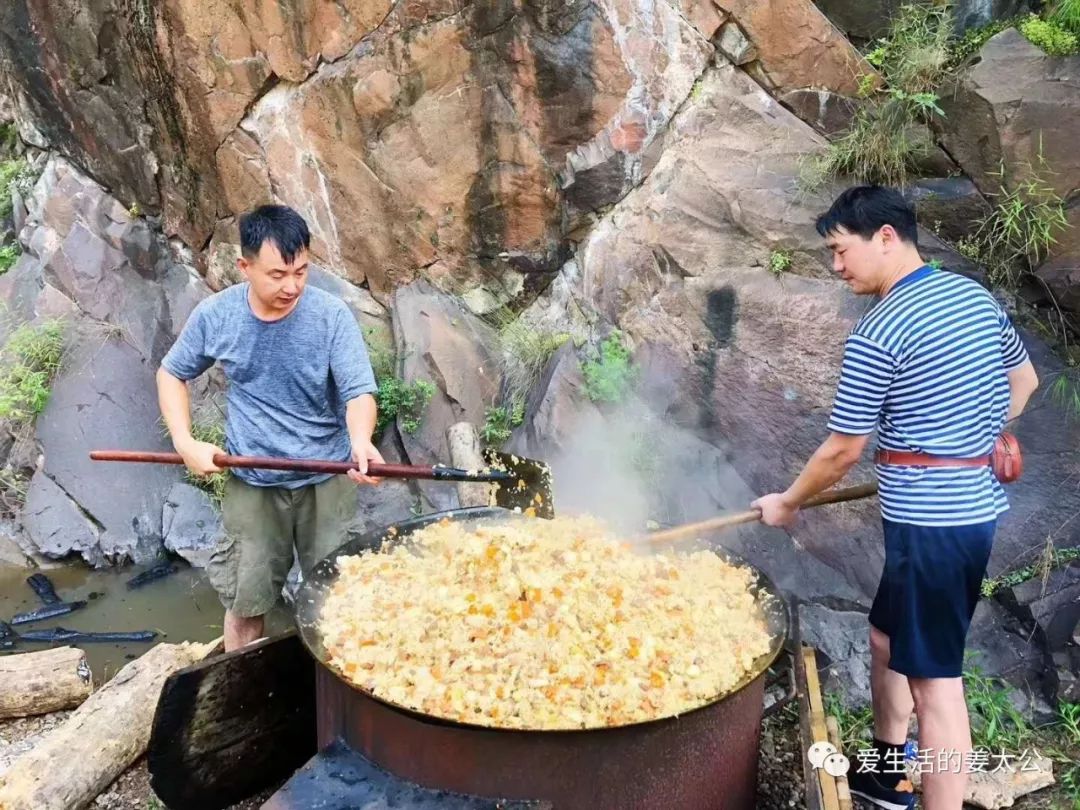 好吃到爆打卡网红全牛宴,深夜食堂吃全牛宴