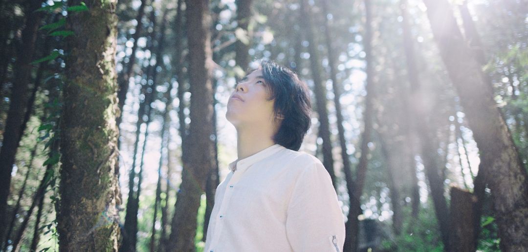 飞地周末民谣专场｜他想带你去他的湖畔看星光闪烁