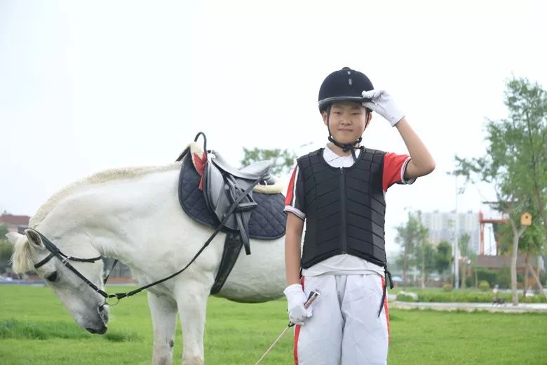 一泡红丨金秋时节，来临朐揽翠湖邂逅一场温泉+红叶的节后错峰游！