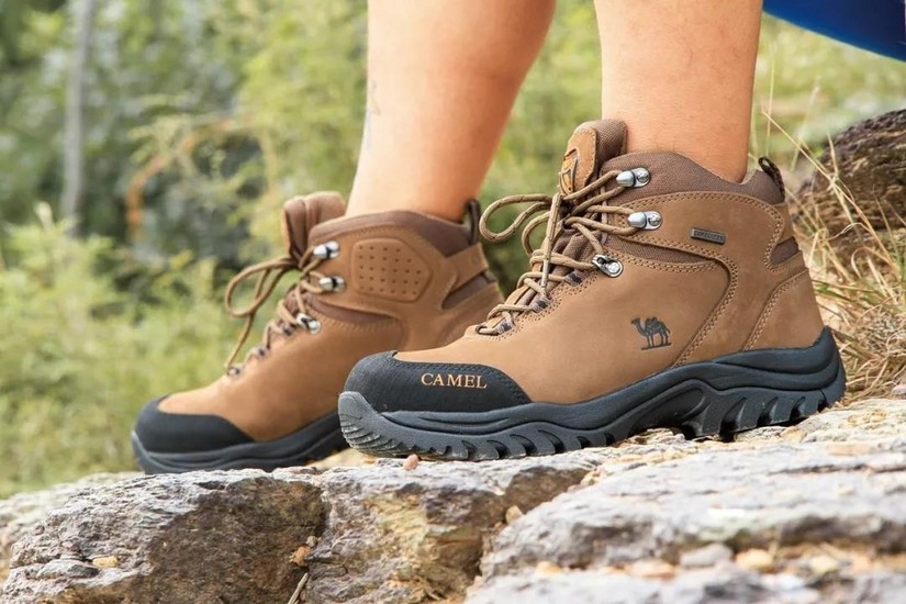 camel骆驼冲锋衣买什么码,camel骆驼冲锋衣三合一怎么搭