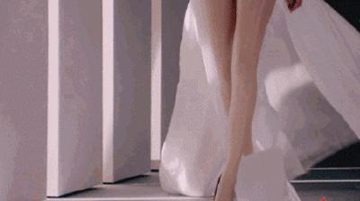 和闺蜜一起逛街，曾让我很不自信