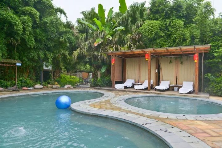 成都附近天然泡温泉好去处推荐,成都周边冷门温泉推荐