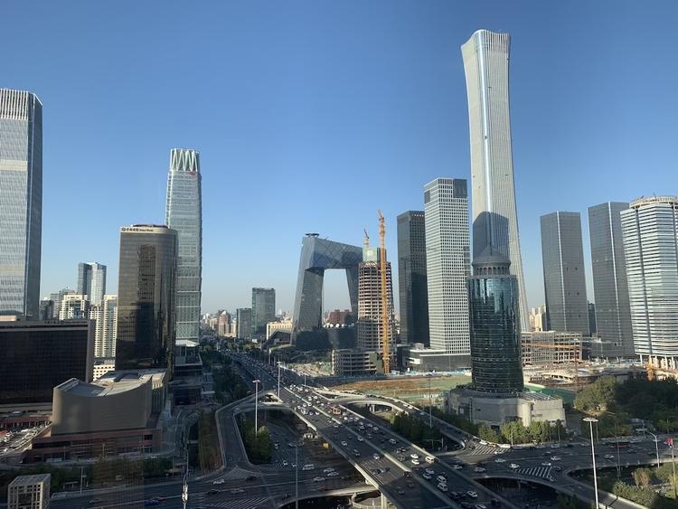 苹果xr一天的测评,iphonexr一天两充正常吗