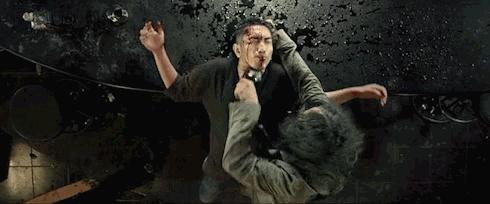 动作*片A**《突袭》之后，他又带来了一部*力暴**邪典！