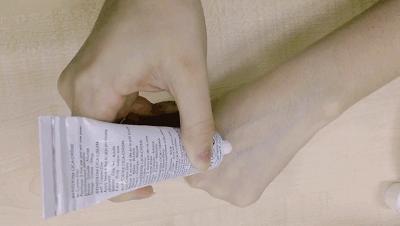 如何拯救长痘的脸,长痘肌肤日常如何护理