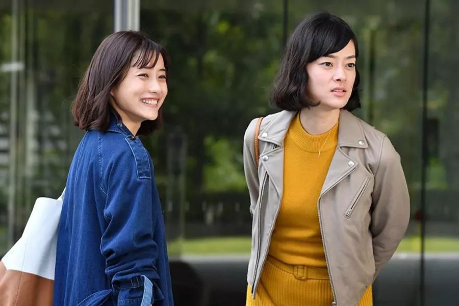 很美很迷人,很美很迷人的女人