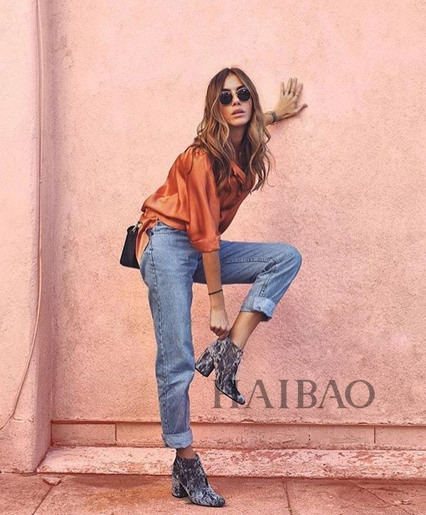 浅色牛仔裤雷区,牛仔裤怎么穿才不会出现尴尬区