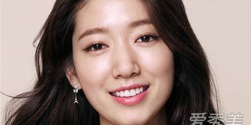 吃半年槟榔脸烂半边,槟榔吃多久会使脸变大