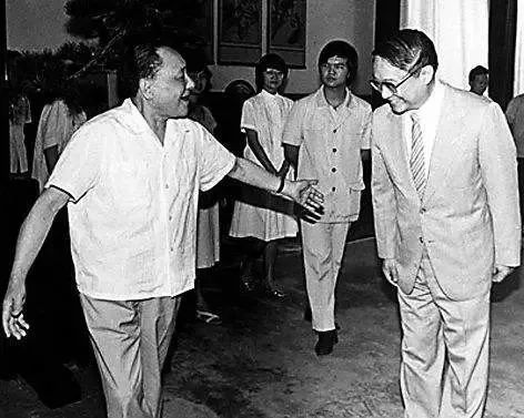 金庸驾鹤西去，人间再无江湖！