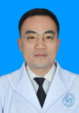 发现肺结节去医院怎么会诊,肺结节顶级专家网上看病