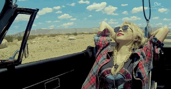 娜扎同款防晒,娜扎推荐防晒喷雾的视频