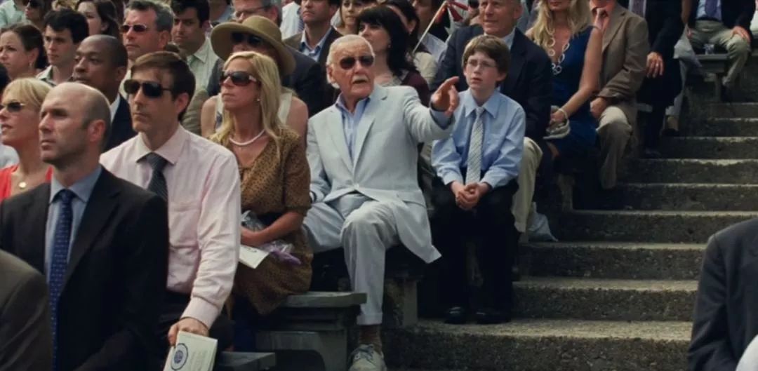 他也离开了地球，宇宙是有多寂寞啊