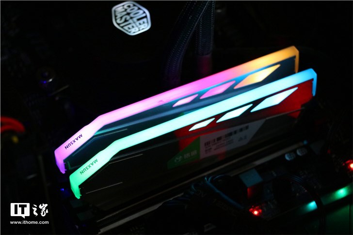 铭瑄复仇者m2固态硬盘使用多久,铭瑄复仇者3200内存能超频多少