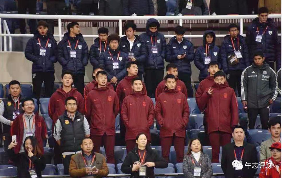 读董足球,读董宇辉语录下一句是啥