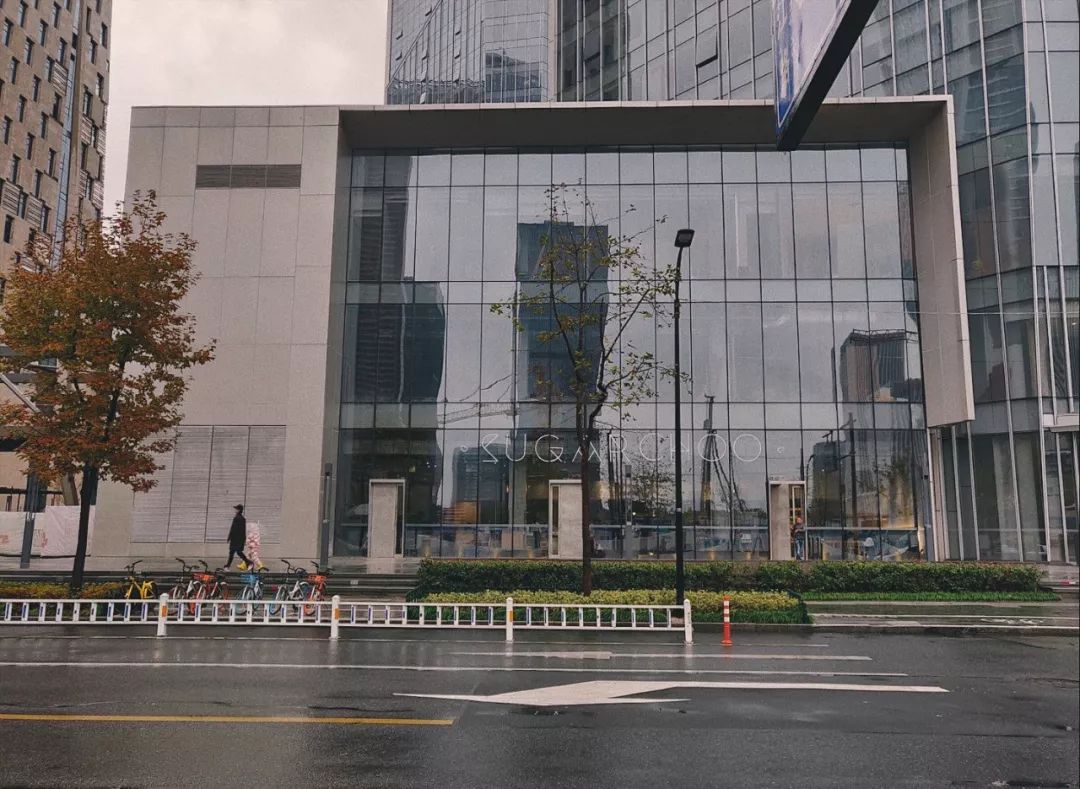 这个上过《十二道锋味》的台州姑娘，在钱江新城开了间“甜品补给站”!生活那么苦，加点糖吧