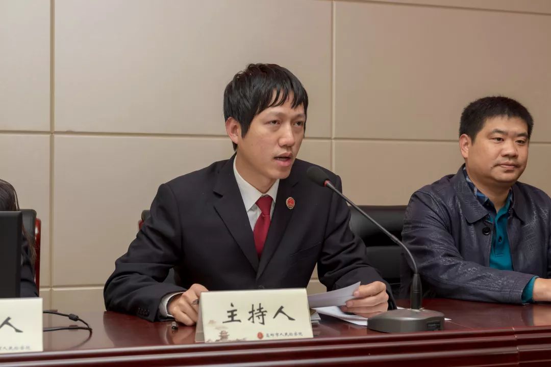 海外代购有风险高邮市检察院就一起销售假药案件进行公开听证