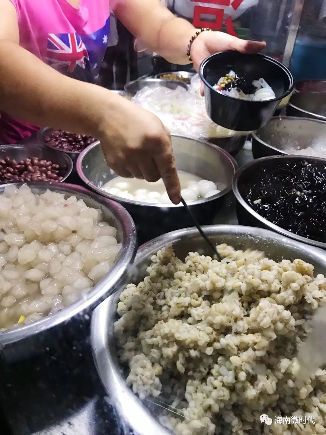 每一个喊着要减肥的海口人，最后都败给了这些宵夜摊！