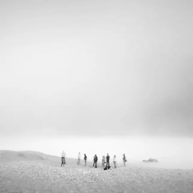 太宰治为什么觉得生而为人很抱歉,太宰治哪怕丧到极致也热爱着世界