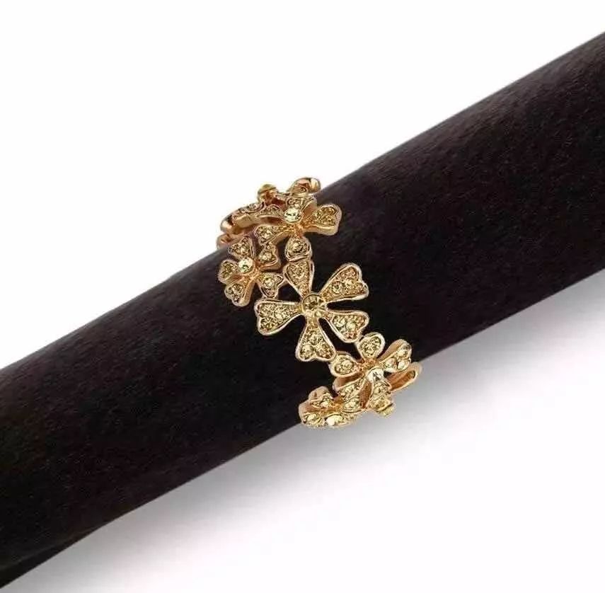 怎么营造浪漫餐桌,怎么布置餐桌有仪式感