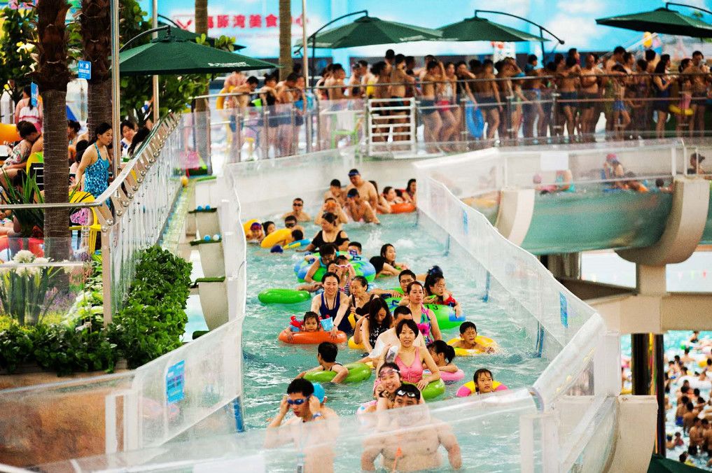 天山海世界温泉团购,天山海世界室内四季恒温戏水乐园