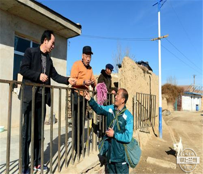 乡村邮递员唐和顺：12年，11万公里，一个人的邮路