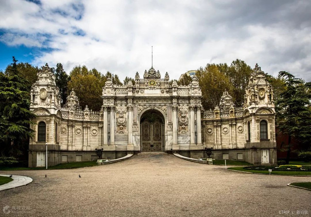 买十万赚十万？土耳其里拉暴跌，这样薅羊毛省出一个LV……