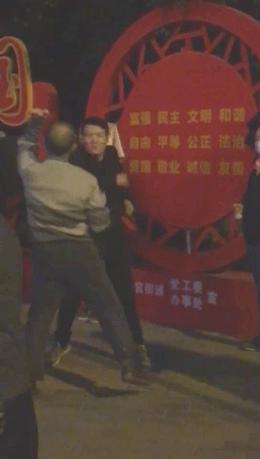 盘点那些奇葩的健身方式,你根本想象不到民间健身有多狂野