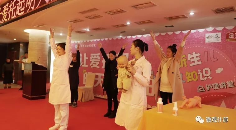 肠胀气哭闹妈妈崩溃,吐奶和肠绞痛