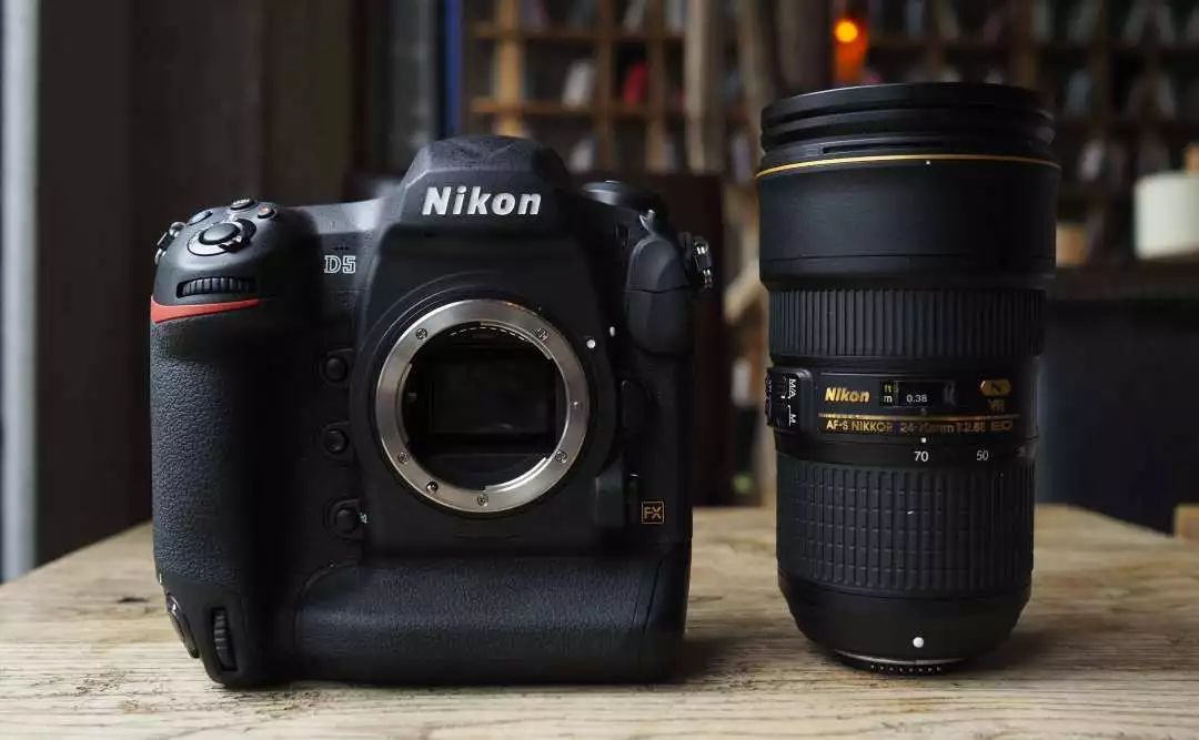 尼康值得入门的单反相机推荐,尼康最新款单反相机d780和d850