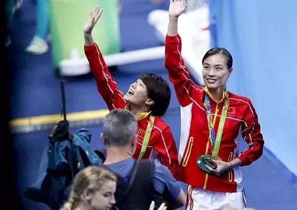 暴露年龄的时候到了！你出生那一年，上海都发生了什么大事？