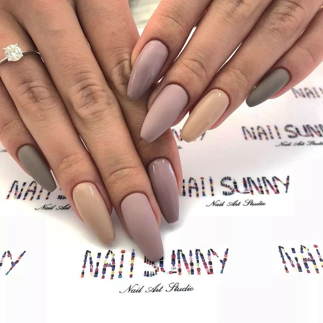 有毒or博眼球｜Ins上最大的美甲账号，脑洞大得没边了