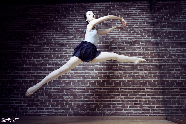 X-跨界雪铁龙云逸与芭蕾舞演员的故事