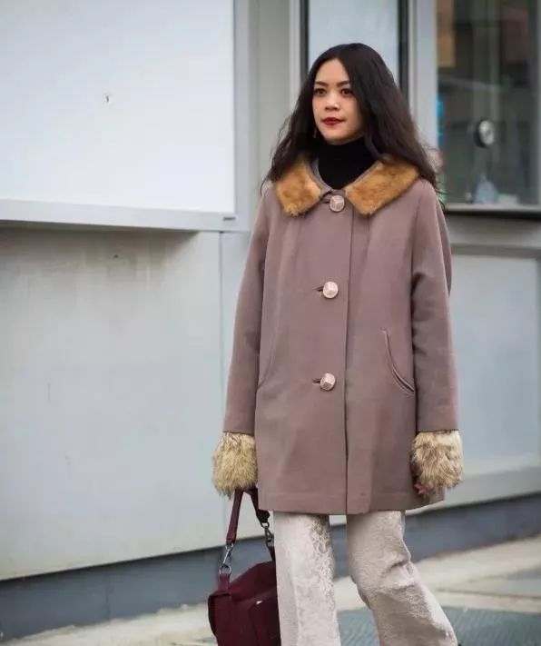 「FM889」大衣起球、新毛衣扎人怎么办？！一招教你轻松搞定！