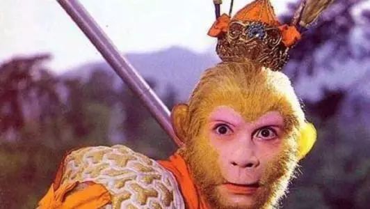 吴承恩故居挂满六小龄童照片,吴承恩的故居挂满六小龄童的图片