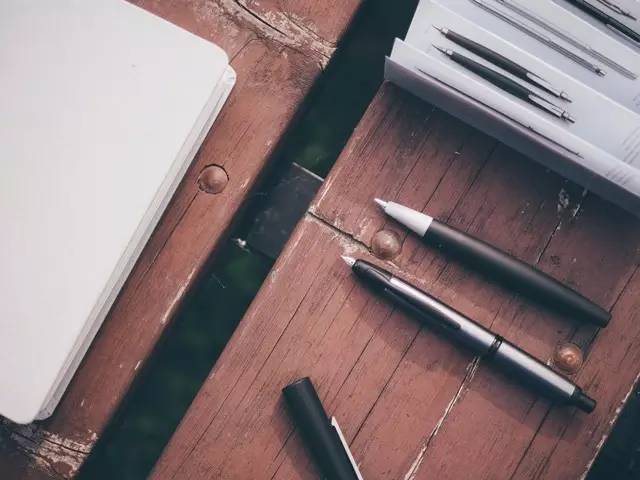 为什么以前用很普遍的钢笔,为什么越来越多的人使用钢笔