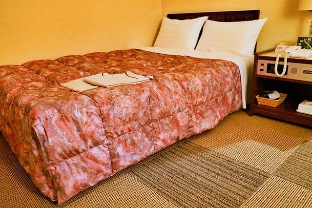 长冈花火大会的花火是哪里的,稻田花火大会