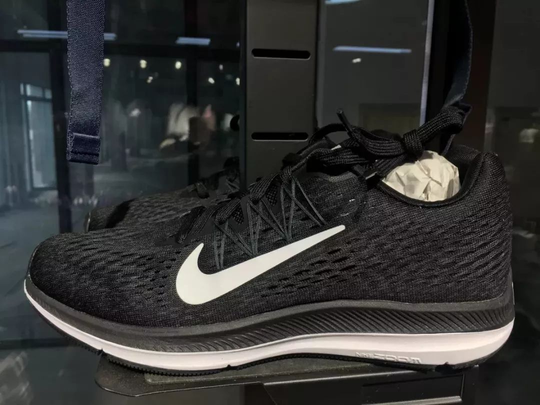 阿迪达斯羽绒服700元能买到真的吗,199阿迪达斯羽绒服